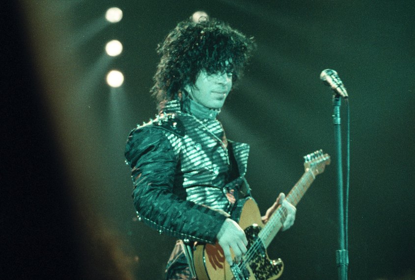 Prince performs at the First Avenue Nightclub in Minneapolis, Minnesota in 1983. (Jim Steinfeldt/Michael Ochs Archives/GettyImages)