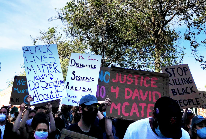 Protest on June 1 in Oakland, Calif. (Nicole Karlis)
