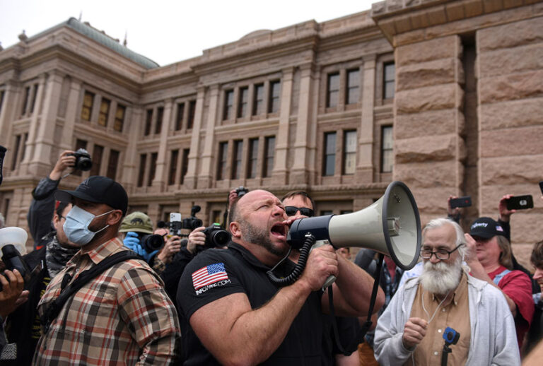 Alex Jones in "Frontline: United States of Conspiracy" (REUTERS/Callaghan O’Hare)