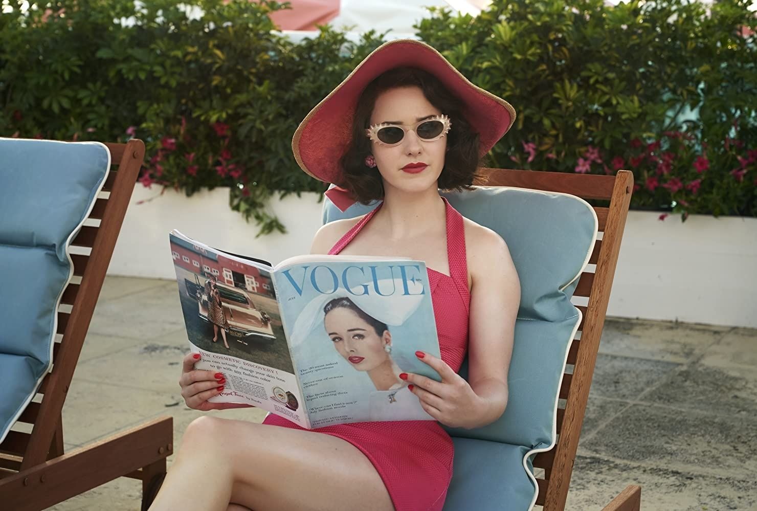 Rachel Brosnahan in "The Marvelous Mrs. Maisel" (Amazon)