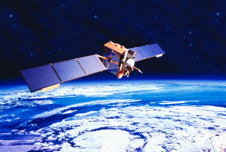 Communications satellite orbiting Earth (Getty Images)