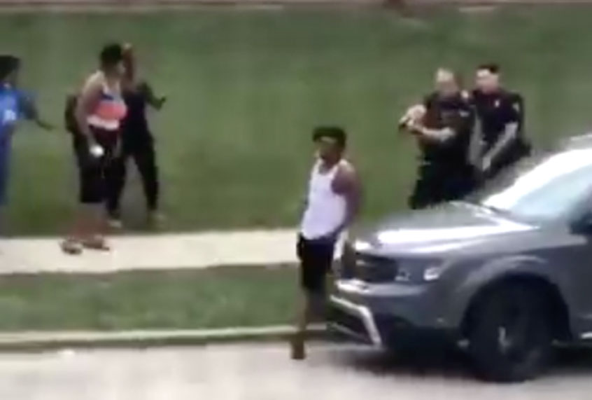 Police in Kenosha, Wisconsin appear to shoot a man seven times in the back at point blank range after he ignores commands (Twitter/@JulianCastro)