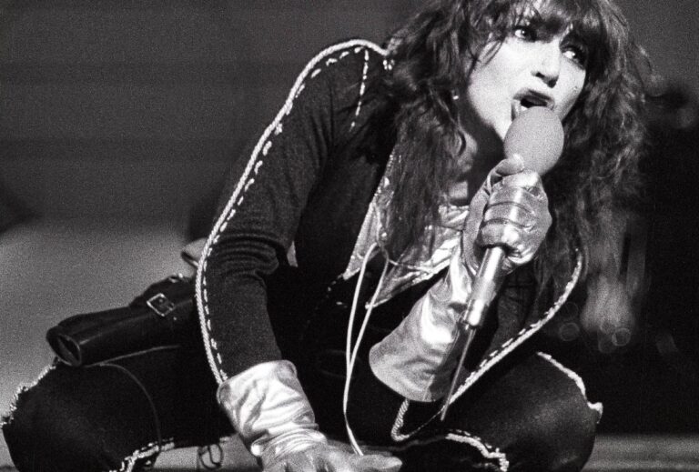 Kate Bush performs on stage on "The Tour of Life" in Amsterdam (Rob Verhorst/Redferns)