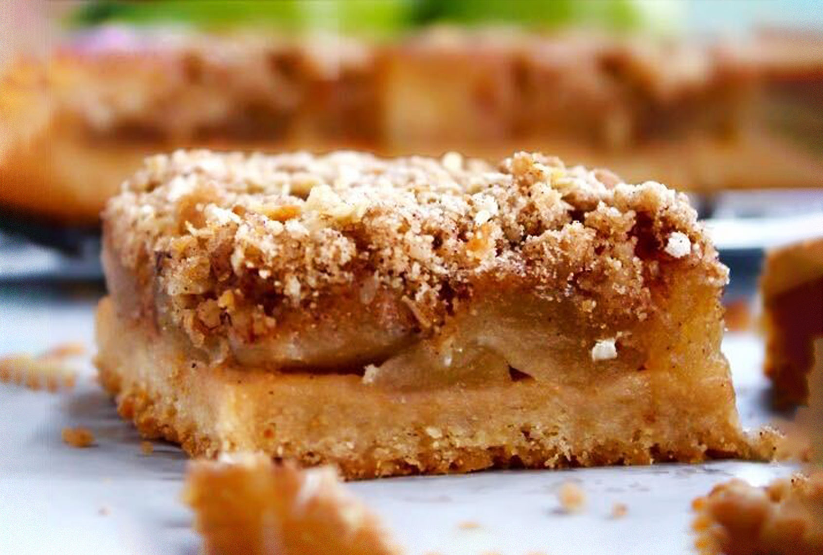 Apple Crisp Bars (Courtesy Meghan McGarry/Buttercream Blondie)