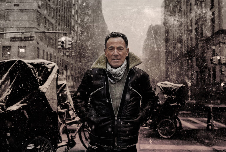 Bruce Springsteen (Columbia Records/Danny Clinch)