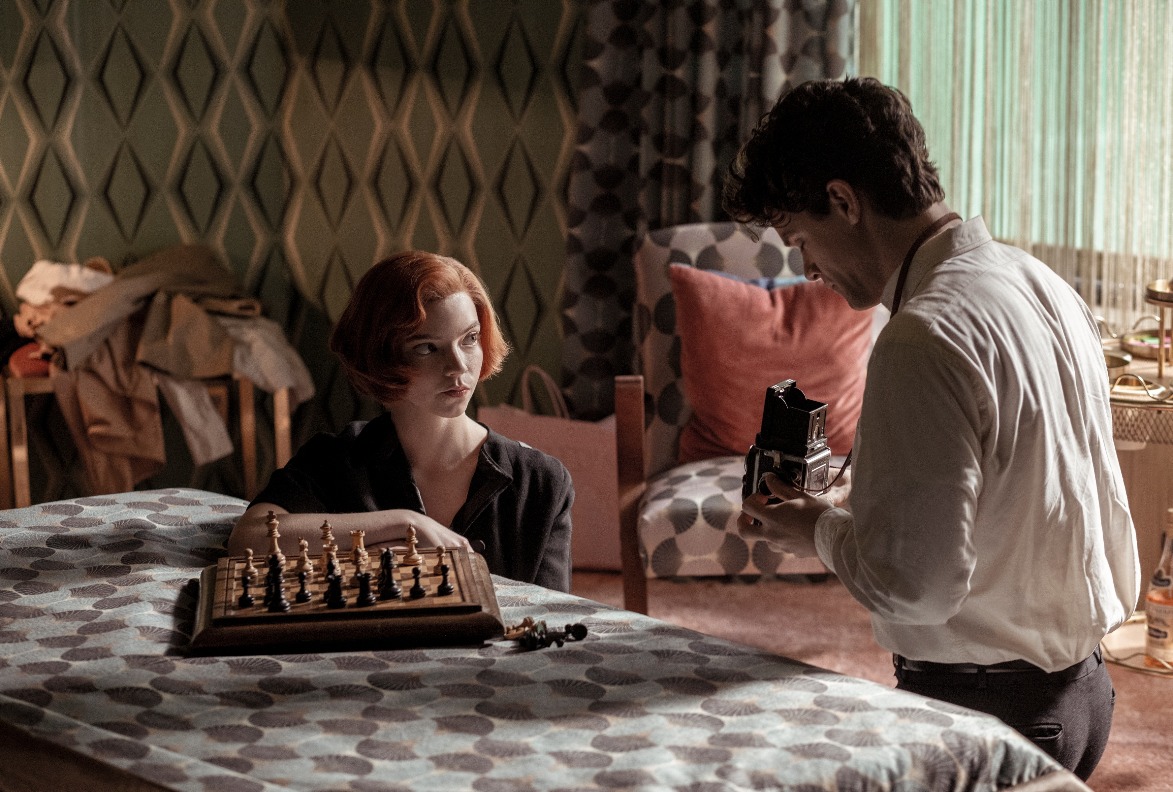 Anya Taylor-Joy and Jacob Fortune-Lloyd in "The Queen's Gambit" (Netflix)