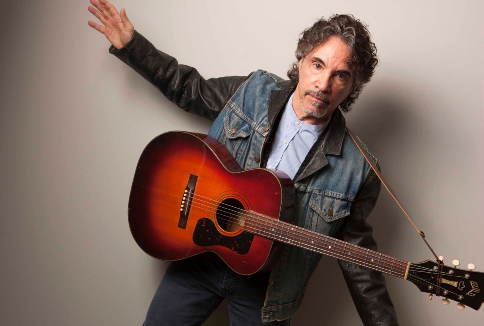 John Oates (Sean Hagwell)