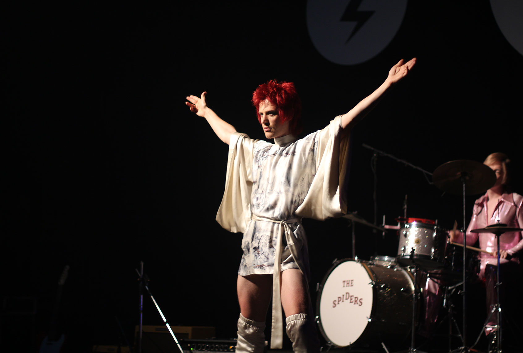 Johnny Flynn as David Bowie in "Stardust" (IFC Films)