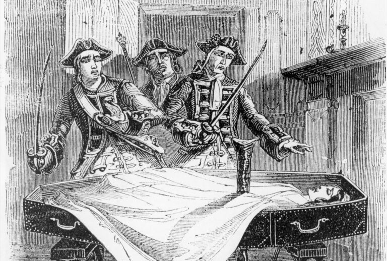 An illustration from the penny dreadful "Varney the Vampire or the Feast of Blood" (Hulton Archive/Getty Images)