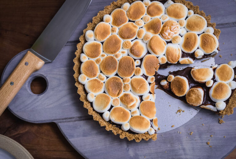 S’mores Tart (Krissy O’Shea/Yankee Magazine)