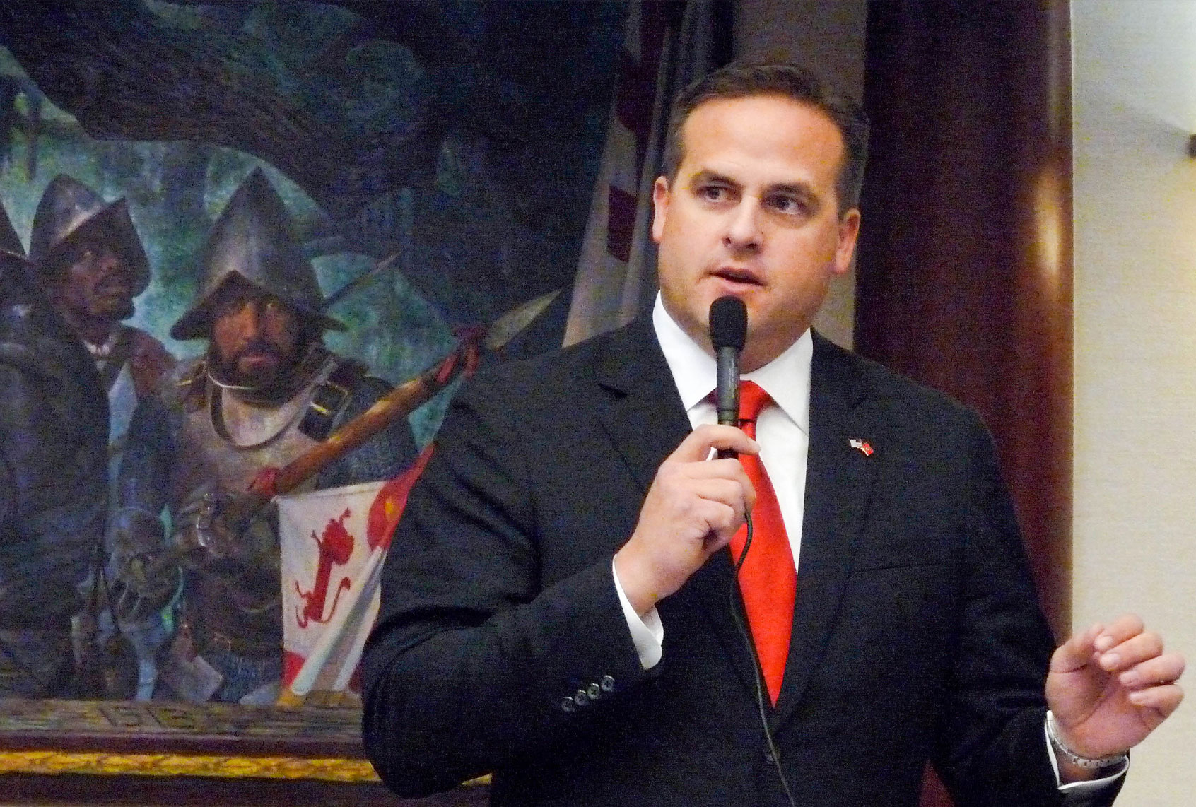 Rep. Frank Artiles, R-Miami, debates a measure considered on the House floor, March 9, 2012. (Florida House of Representatives)
