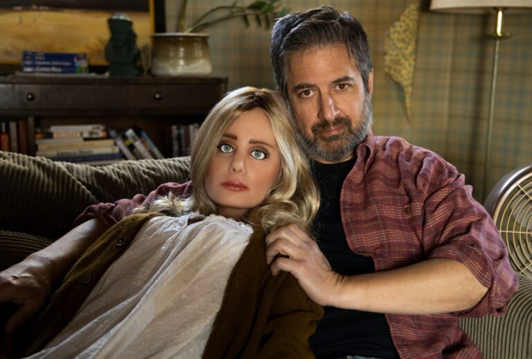 "Diane" and Ray Romano in "Made for Love" (HBO Max)