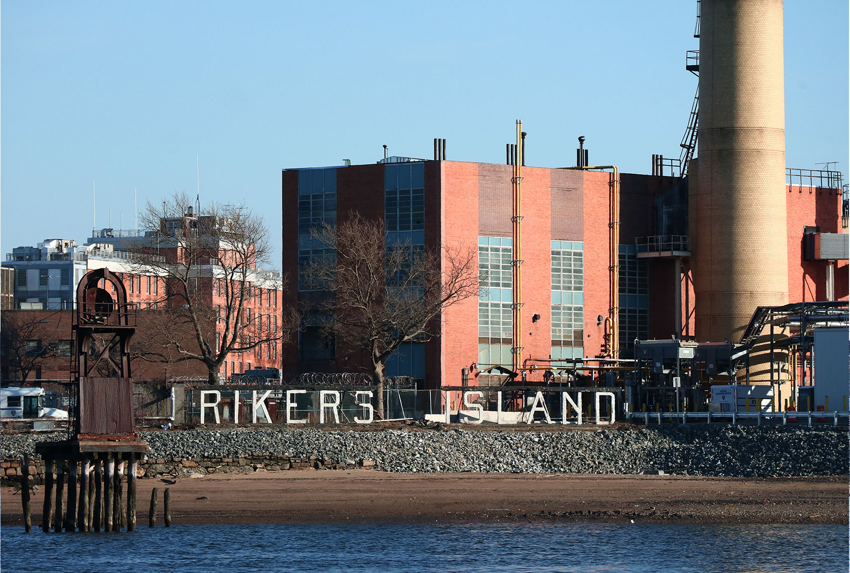 A sign marks the location of the Rikers Correctional Center in the East River on March 9, 2021 in New York City. (Gary Hershorn/Getty Images)