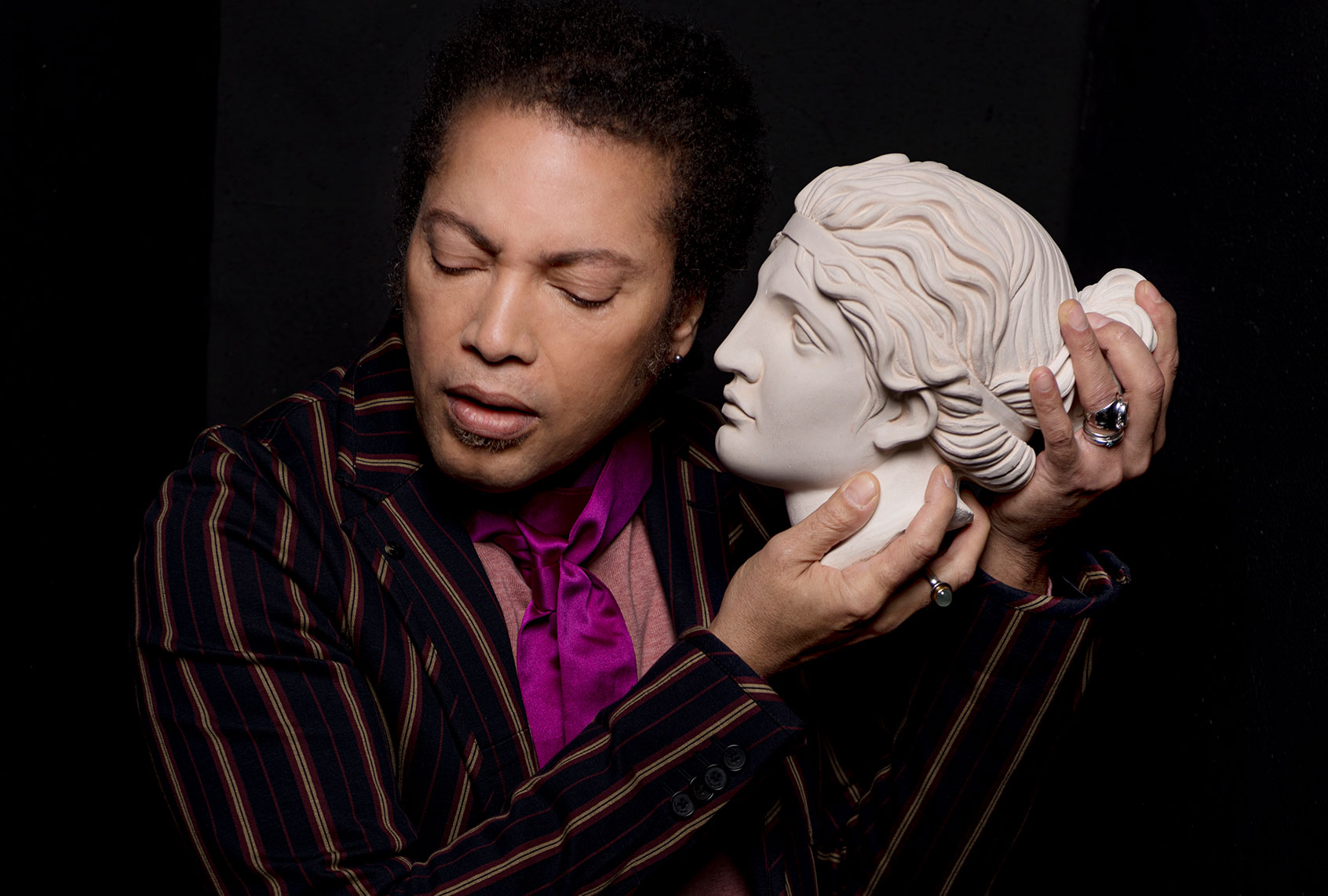 Sananda Maitreya (Photo by Manuel Scrima for Treehouse Publishing)
