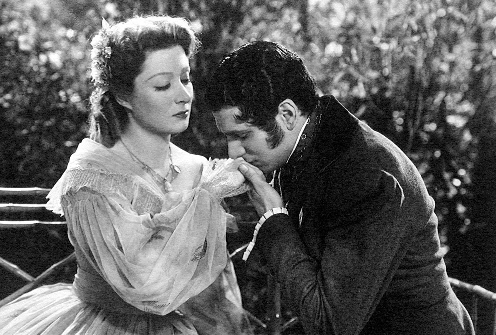 Greer Garson and Laurence Olivier in "Pride & Prejudice," 1940 (FilmPublicityArchive/United Archives via Getty Images)