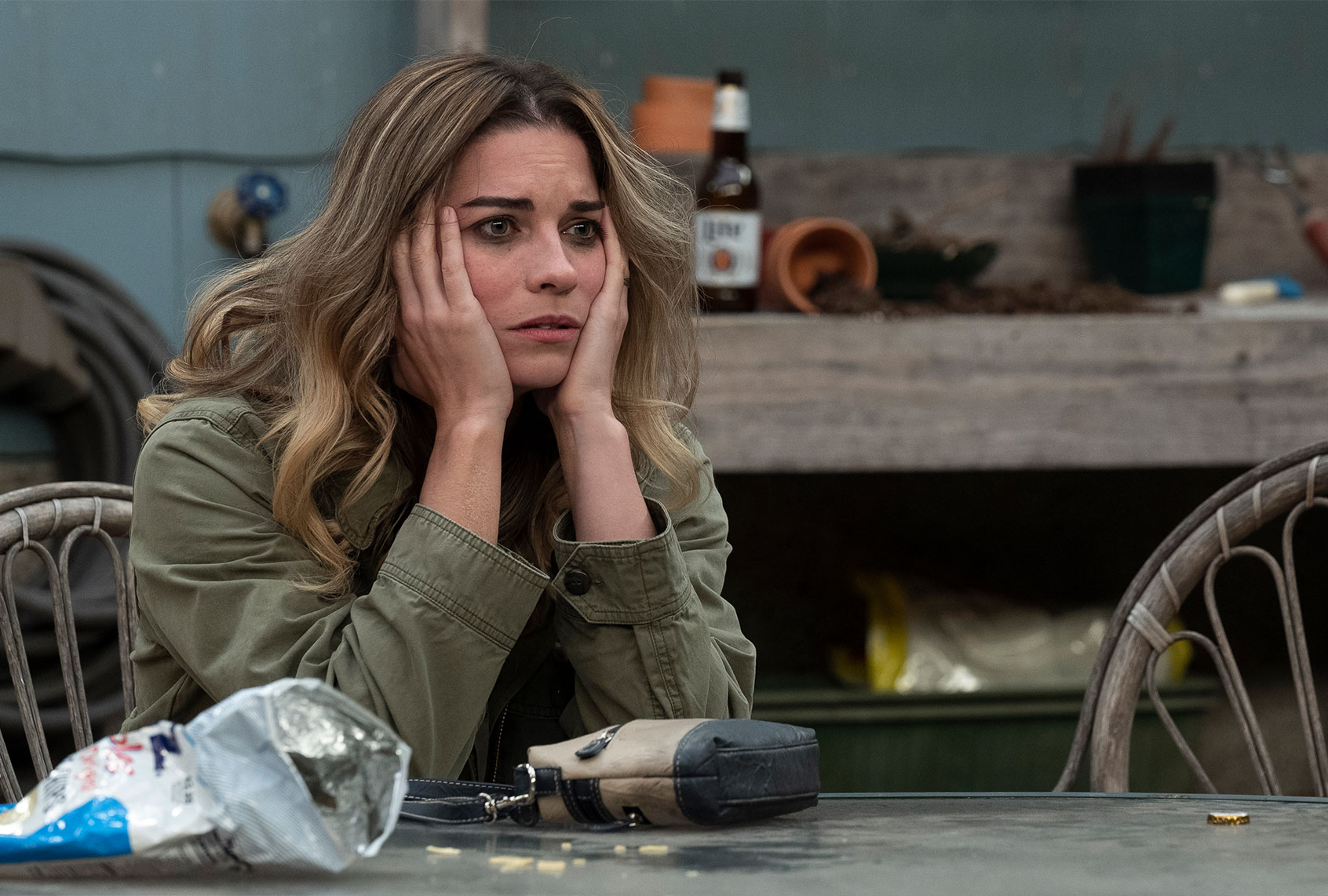 Annie Murphy in "Kevin Can F**k Himself" (AMC)