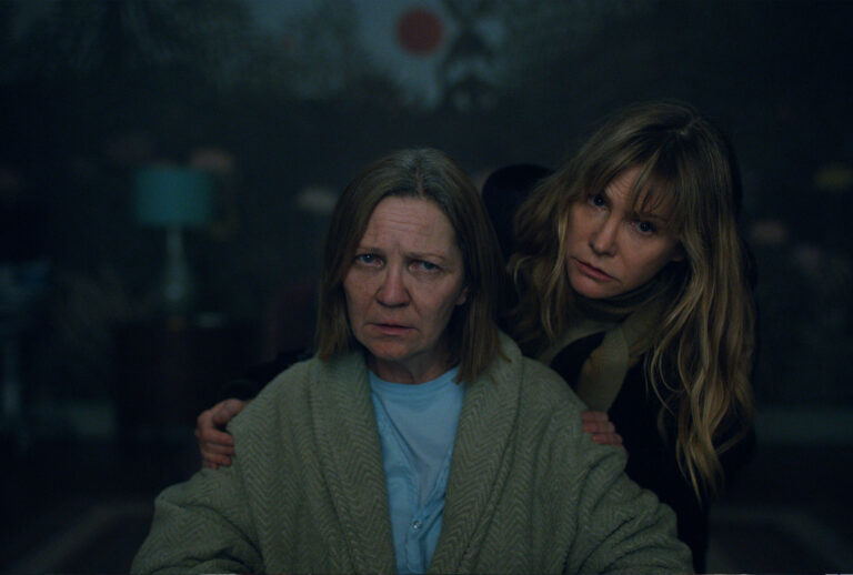 Joan Allen and Jennifer Jason Leigh in "Lisey's Story" (Apple TV+)