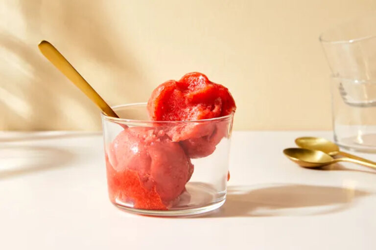 Food stylist: Sam Seneviratne. Prop stylist: Olivia Bloch. (Ty Mecham / Food52)