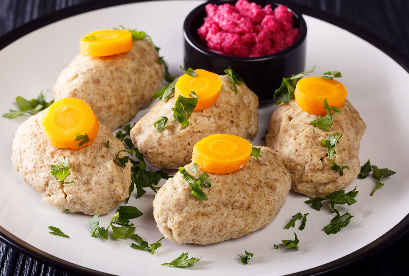 Gefilte Fish (Getty Images/ALLEKO)