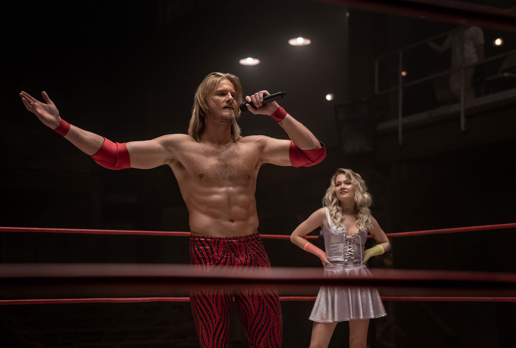 Alexander Ludwig in "Heels" (Starz)