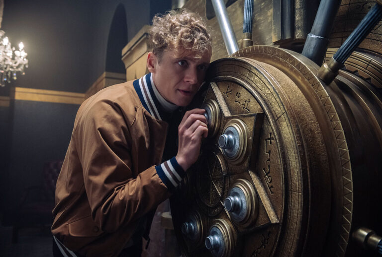 Matthias Schweighöfer in "Army of Thieves" (Netflix)