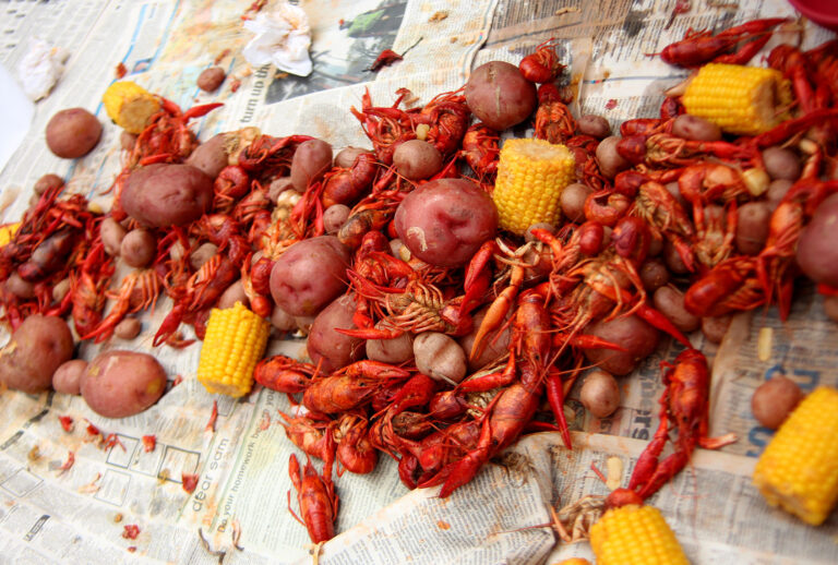 Crawfish boil ingredients (Getty Images/Michael Lemane)