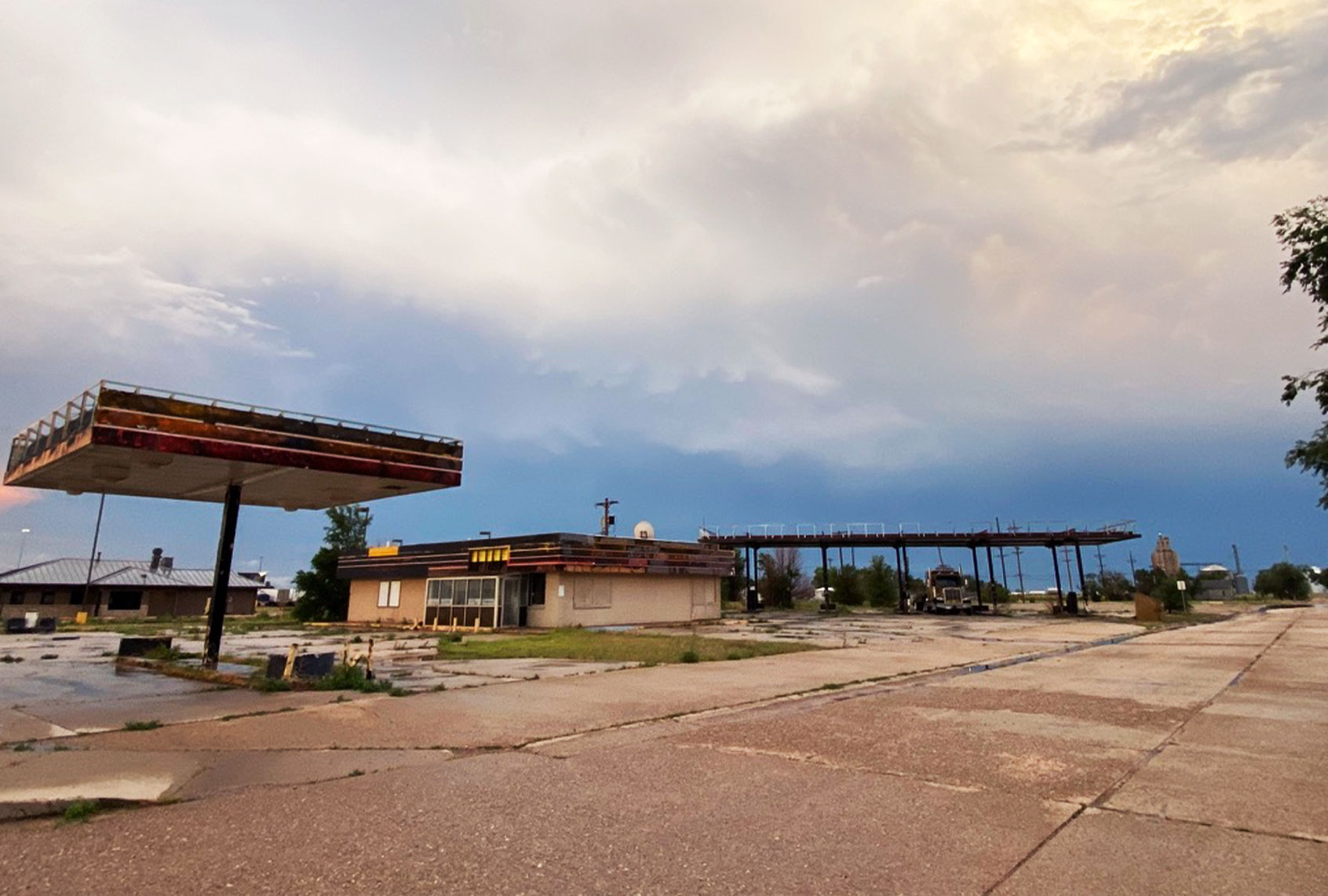 Near the site of the proposed Donald J. Trump Highway in Boise City, Oklahoma (Russell Cobb)