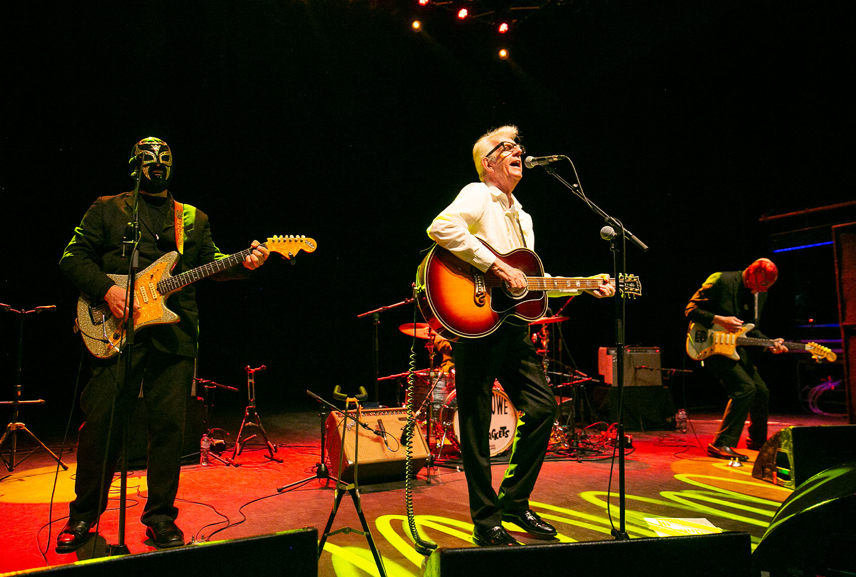 Nick Lowe (Simon Jay Price)