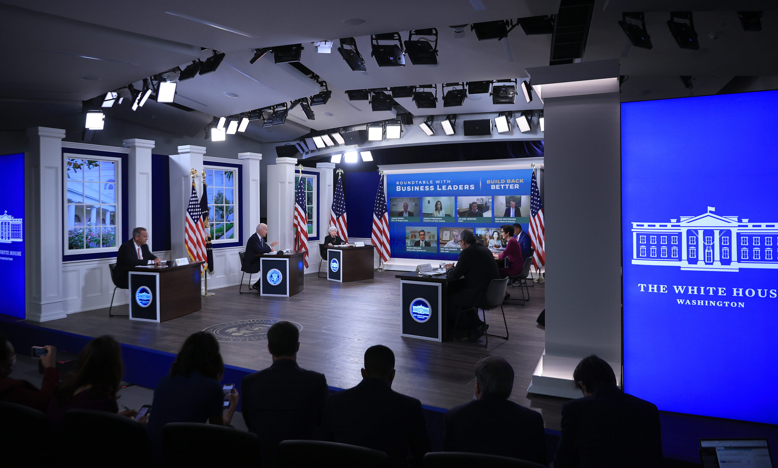 U.S. President Joe Biden (second from left) hosts a hybrid meeting with business leaders at the South Court Auditorium in the Eisenhower Executive Office Building on October 06, 2021. (Chip Somodevilla/Getty Images)