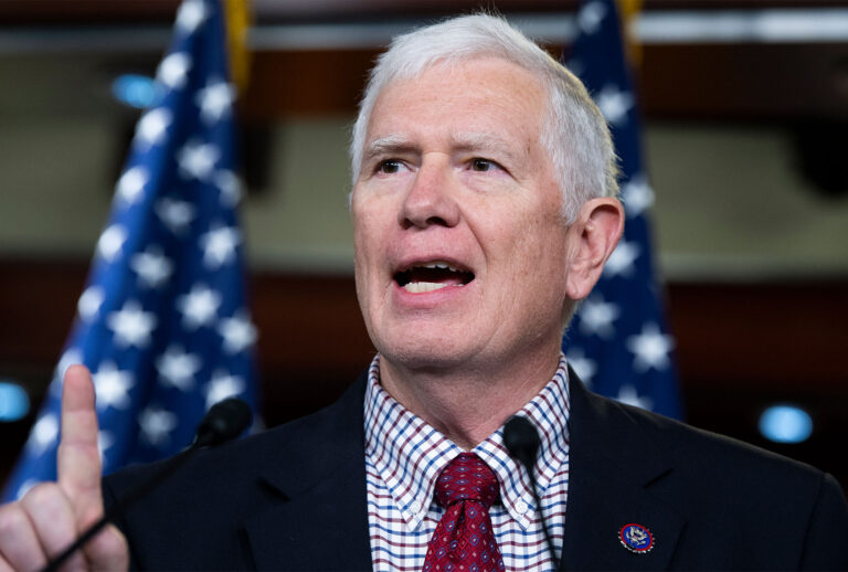 Rep. Mo Brooks, R-Ala. (Tom Williams/CQ-Roll Call, Inc via Getty Images)