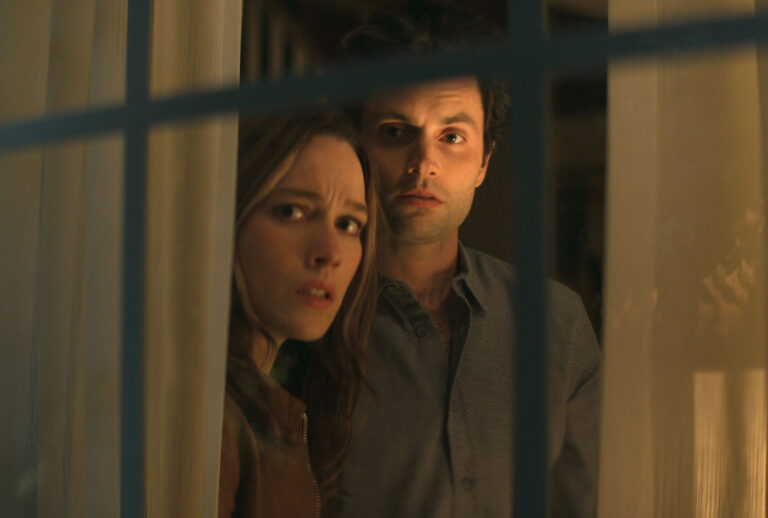 Victoria Pedretti and Penn Badgley in "You" (Netflix)