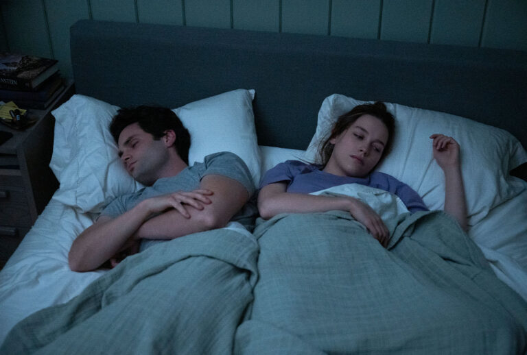Penn Badgley and Victoria Pedretti in "You" (John P. Fleenor/Netflix)