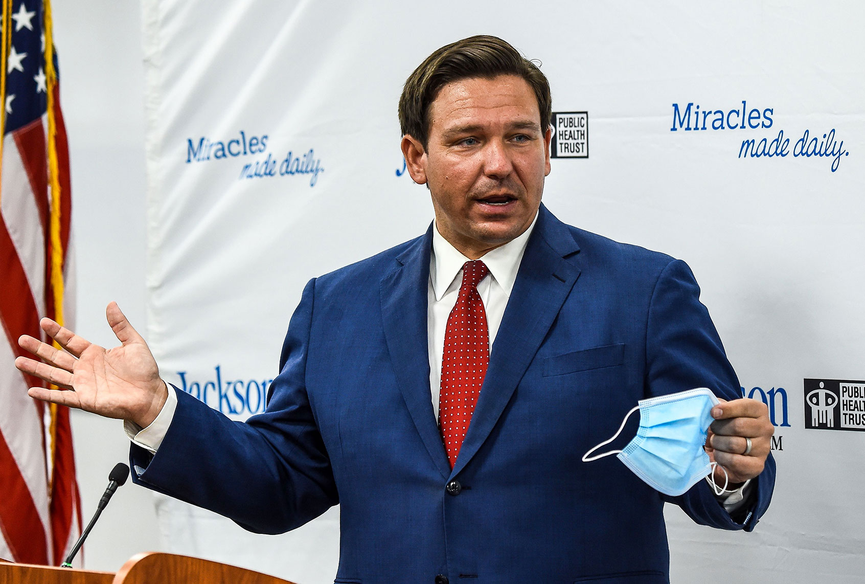 Ron DeSantis (CHANDAN KHANNA/AFP via Getty Images)