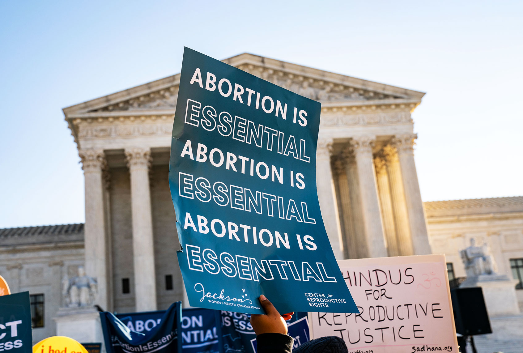 Abortion rights advocates and anti-abortion protesters demonstrate in front of the Supreme Court of the United States on Wednesday, Dec. 1, 2021 in Washington, DC. (Kent Nishimura / Los Angeles Times via Getty Images)