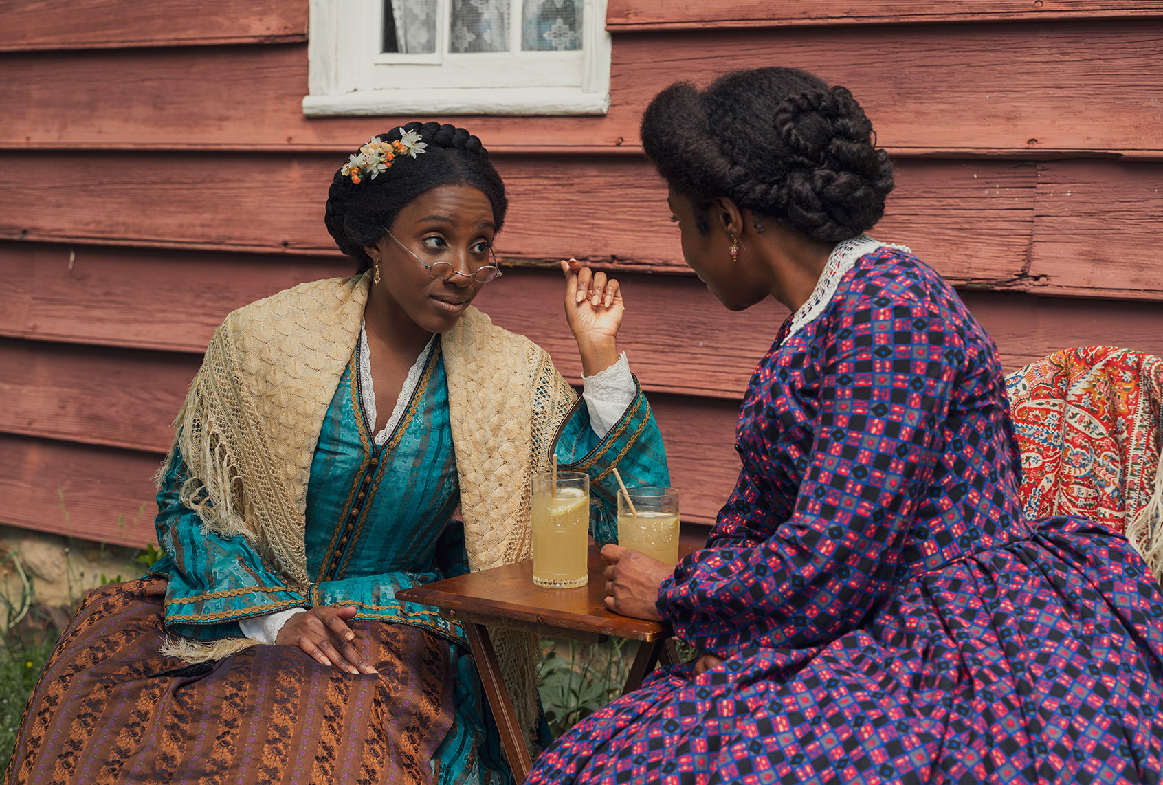 Ziwe and Amanda Warren on "Dickinson" (Apple TV+)