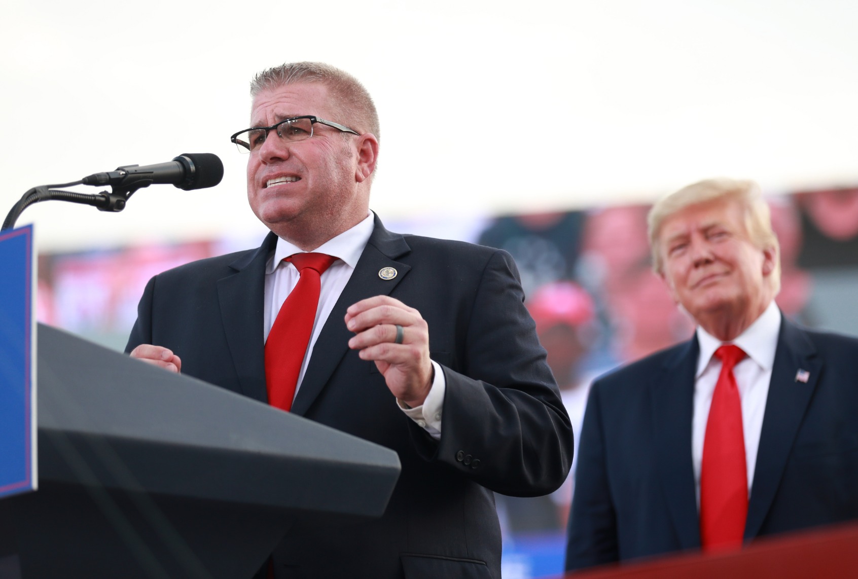 Illinois Gubernatorial hopeful Darren Bailey delivers remarks during a Save America Rally with former US President Donald Trump at the Adams County Fairgrounds on June 25, 2022 in Mendon, Illinois. (Michael B. Thomas/Getty Images)