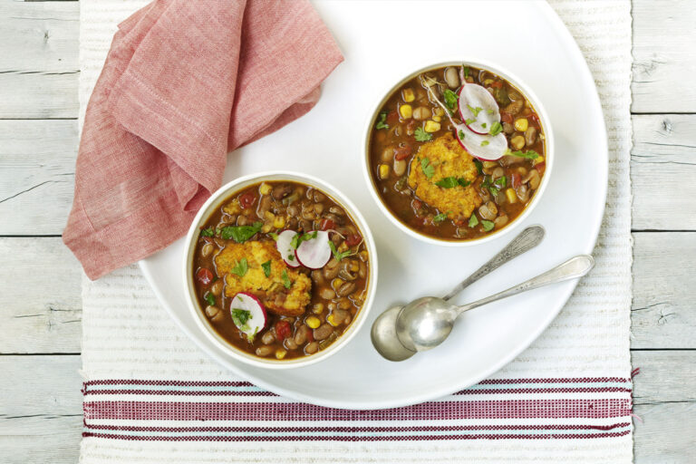 Cornbread Dumpling Pinto Chili (Getty Images/Carin Krasner)
