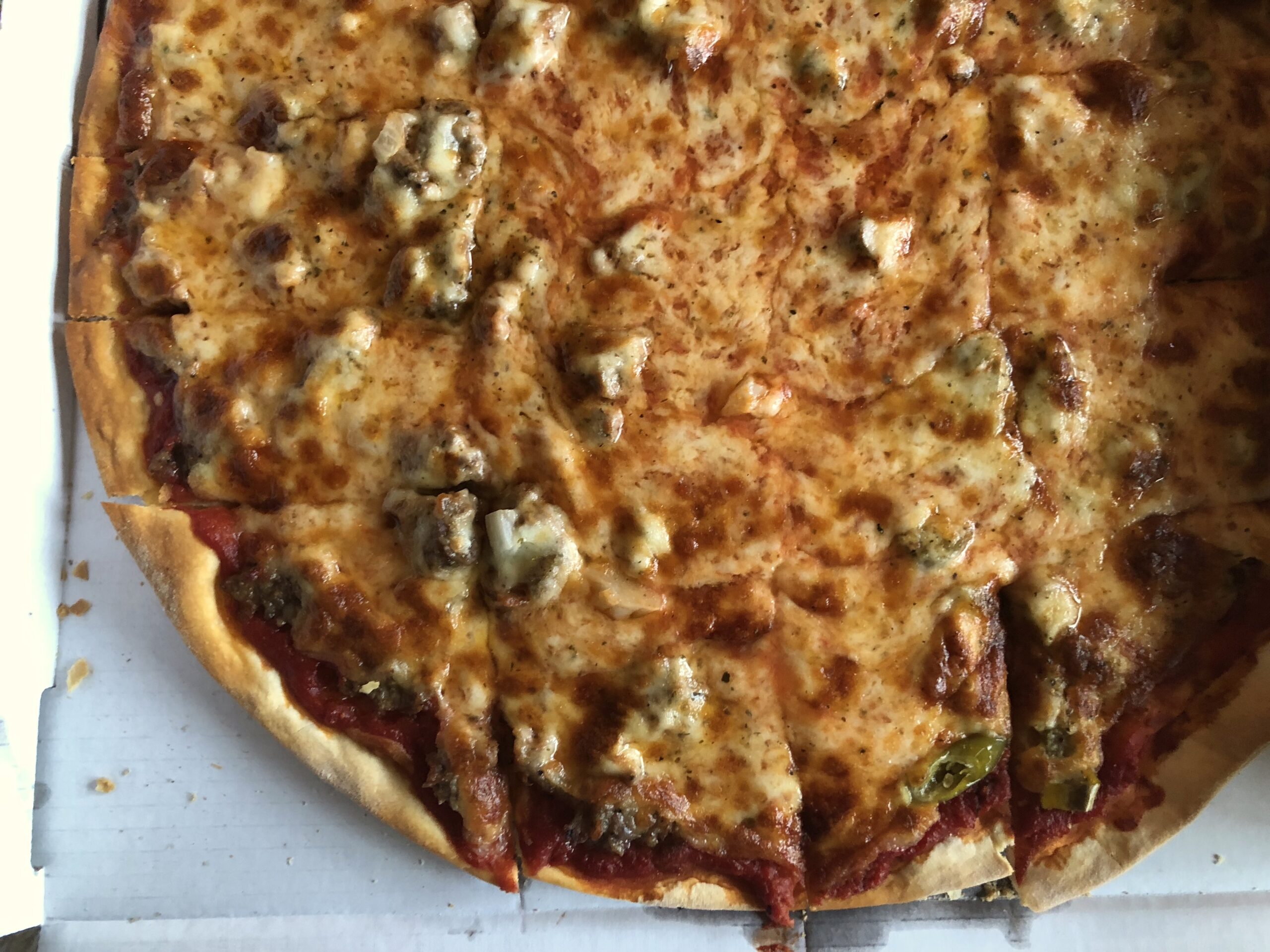 Tavern style pizza (Maggie Hennessy)