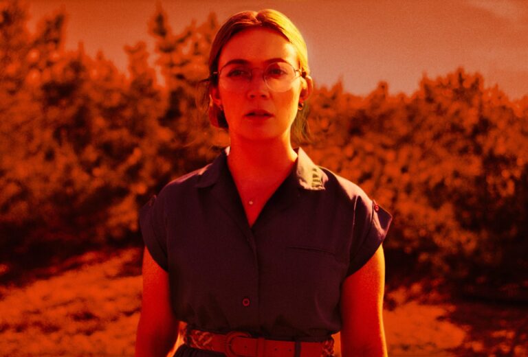 Billie Lourd as Hannah in American Horror Story: NYC (Pari Dukovic/FX)