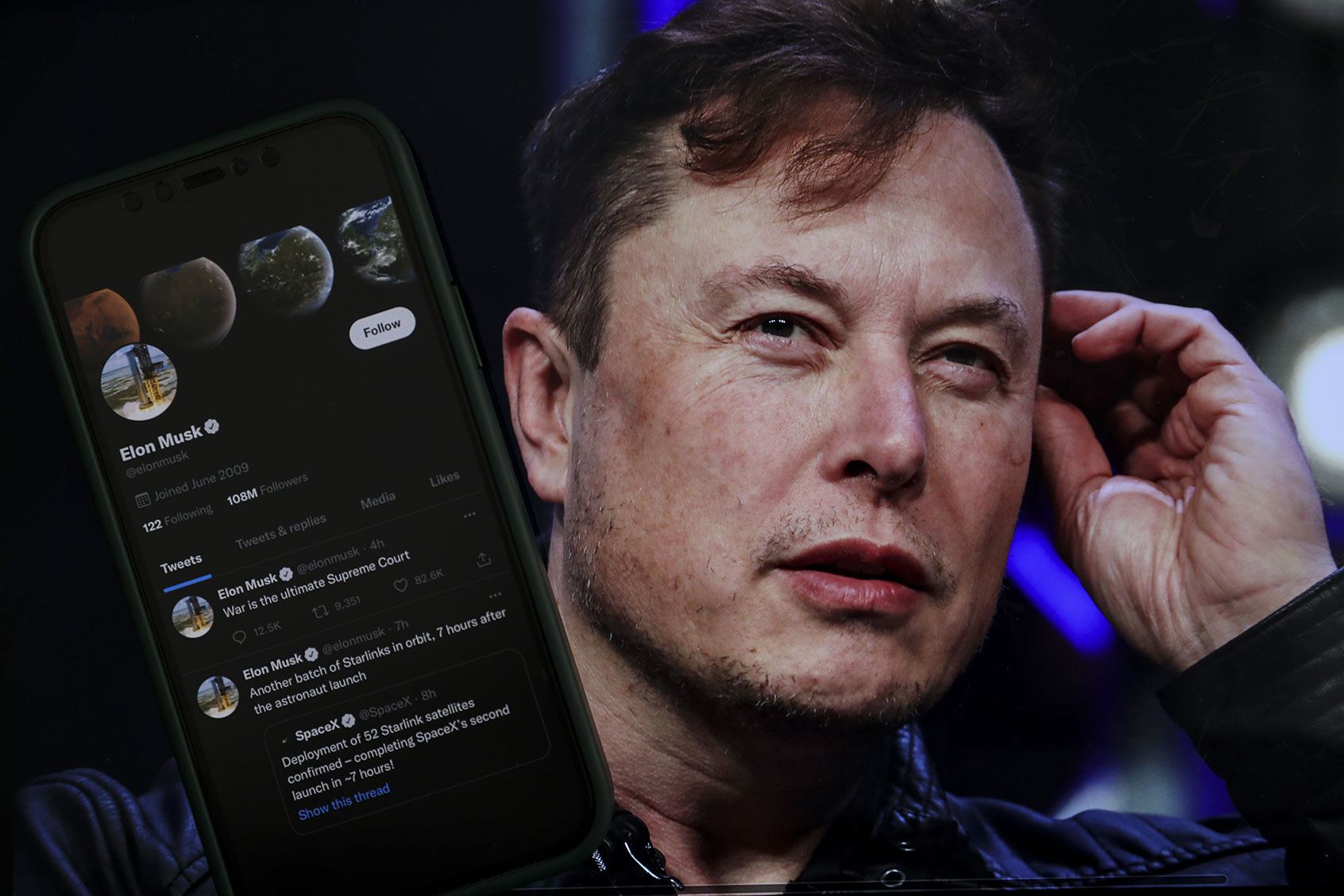 In this photo illustration, Elon Musk's twitter profile is displayed on a mobile phone. (Getty Images / Muhammed Selim Korkutata / Anadolu Agency)