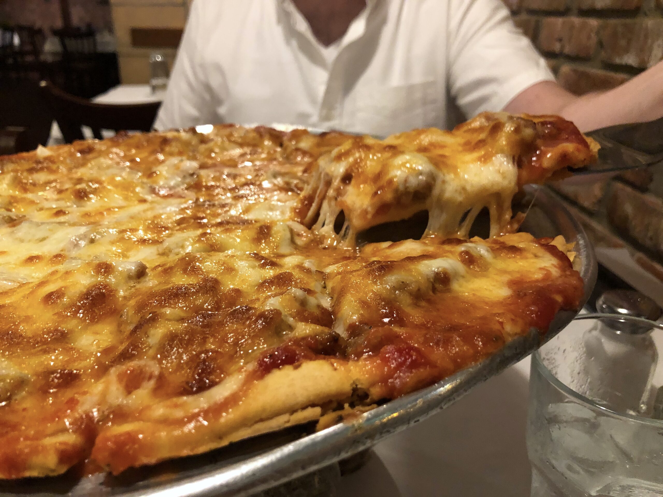 Chicago tavern-style pizza (Maggie Hennessy )