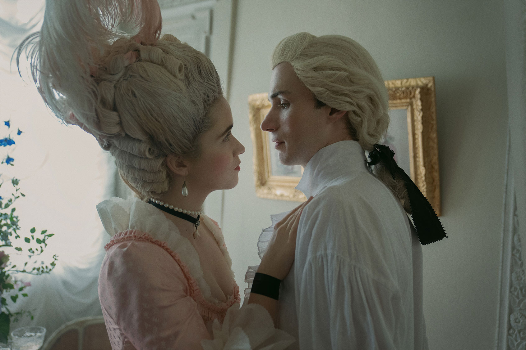 Camille (Alice Englert) and Valmont (Nicholas Denton) of "Dangerous Liaisons" (Photo courtesy of Starz)