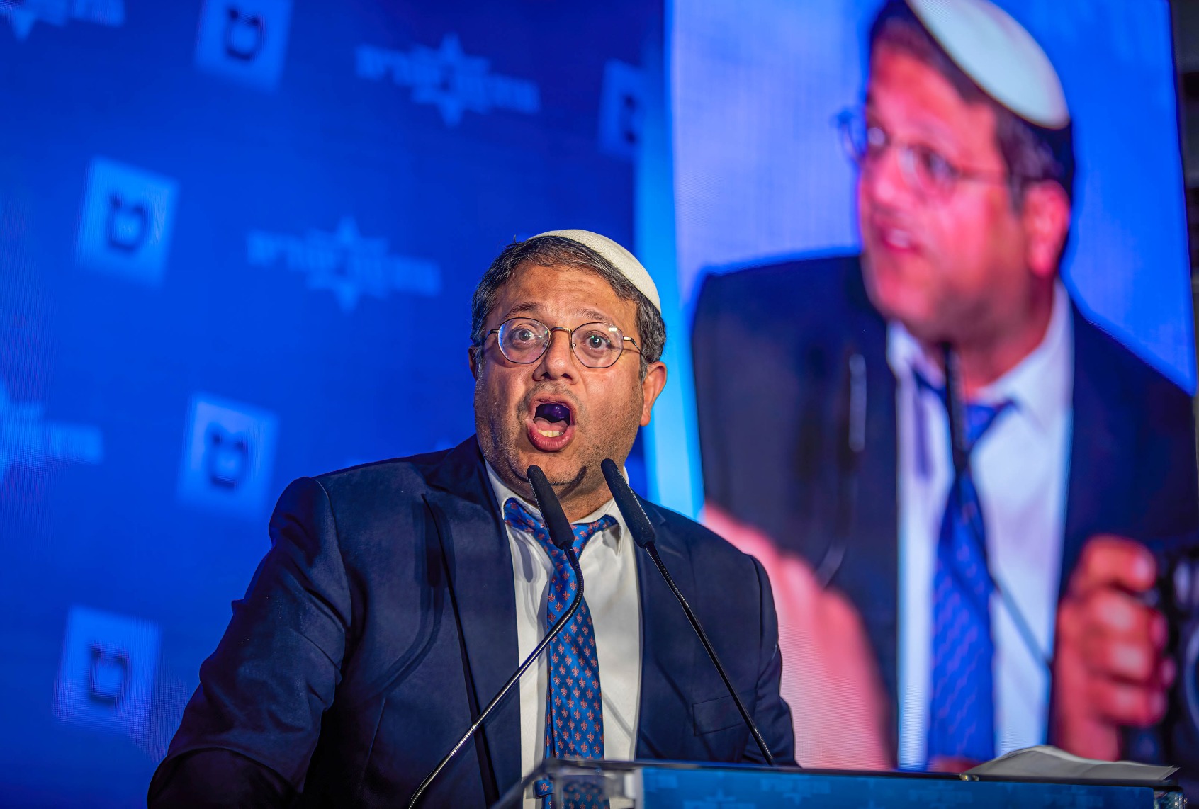 Leader of the ultranationalist party Otzma Yehudity (Jewish Strength) Itamar Ben-Gvir speaks to supporters in Jerusalem on November 2, 2022. (Eyal Warshavsky/SOPA Images/LightRocket via Getty Images)