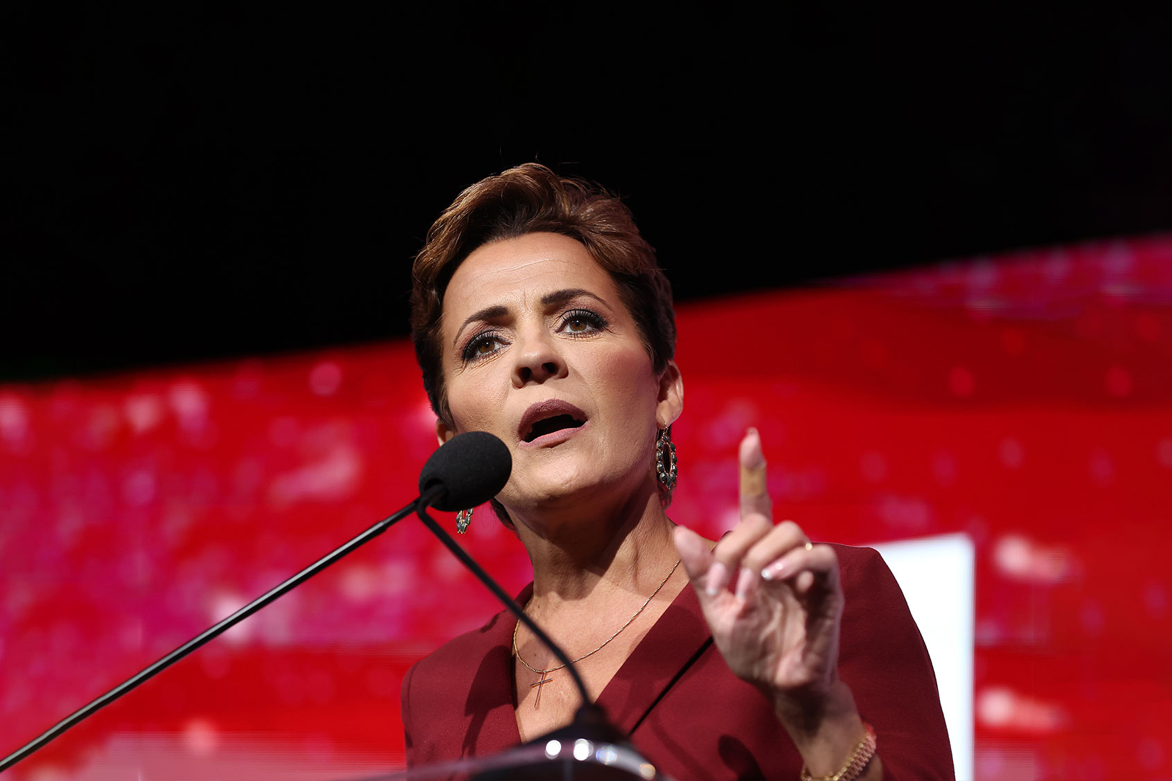 Arizona Republican gubernatorial nominee Kari Lake speaks to supporters during her election night event at The Scottsdale Resort at McCormick Ranch on November 08, 2022 in Scottsdale, Arizona. (Justin Sullivan/Getty Images)
