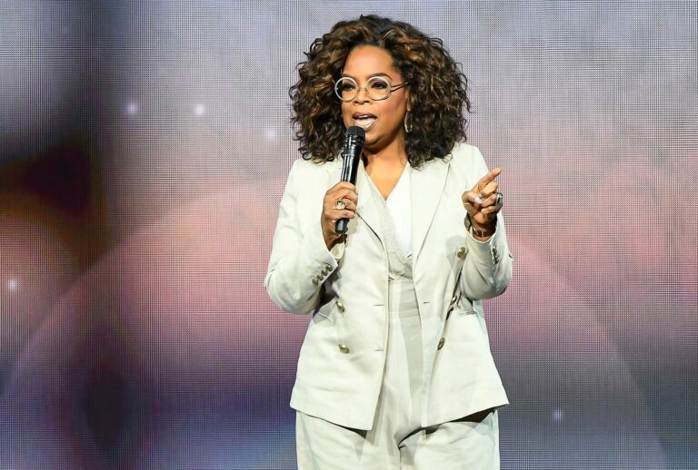 Oprah Winfrey speaks during Oprah's 2020 Vision: Your Life in Focus Tour at Chase Center on February 22, 2020 in San Francisco, California. (Steve Jennings/Getty Images)