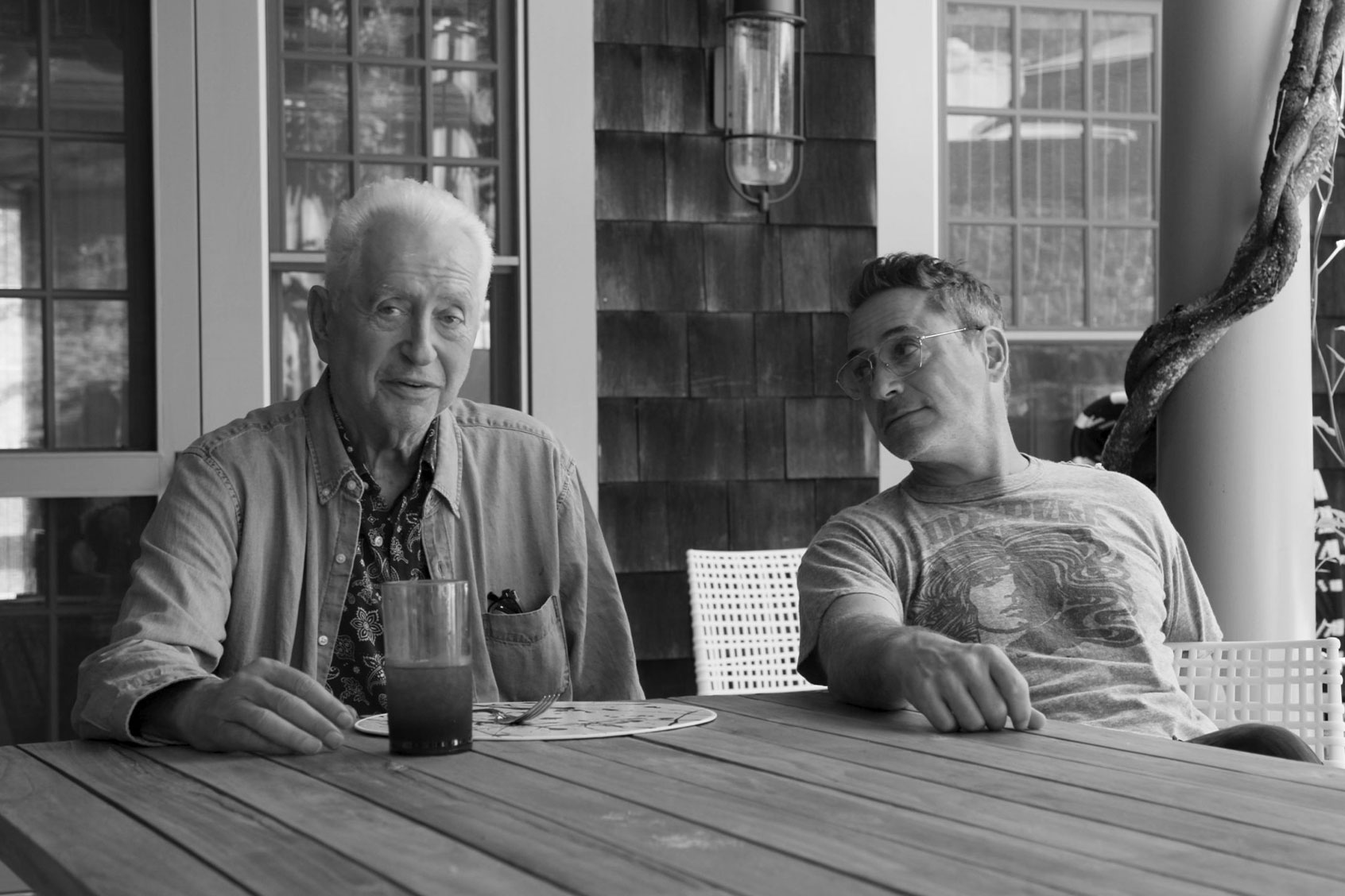 Robert Downey Sr. and Robert Downey Jr. in "Sr." (Netflix)