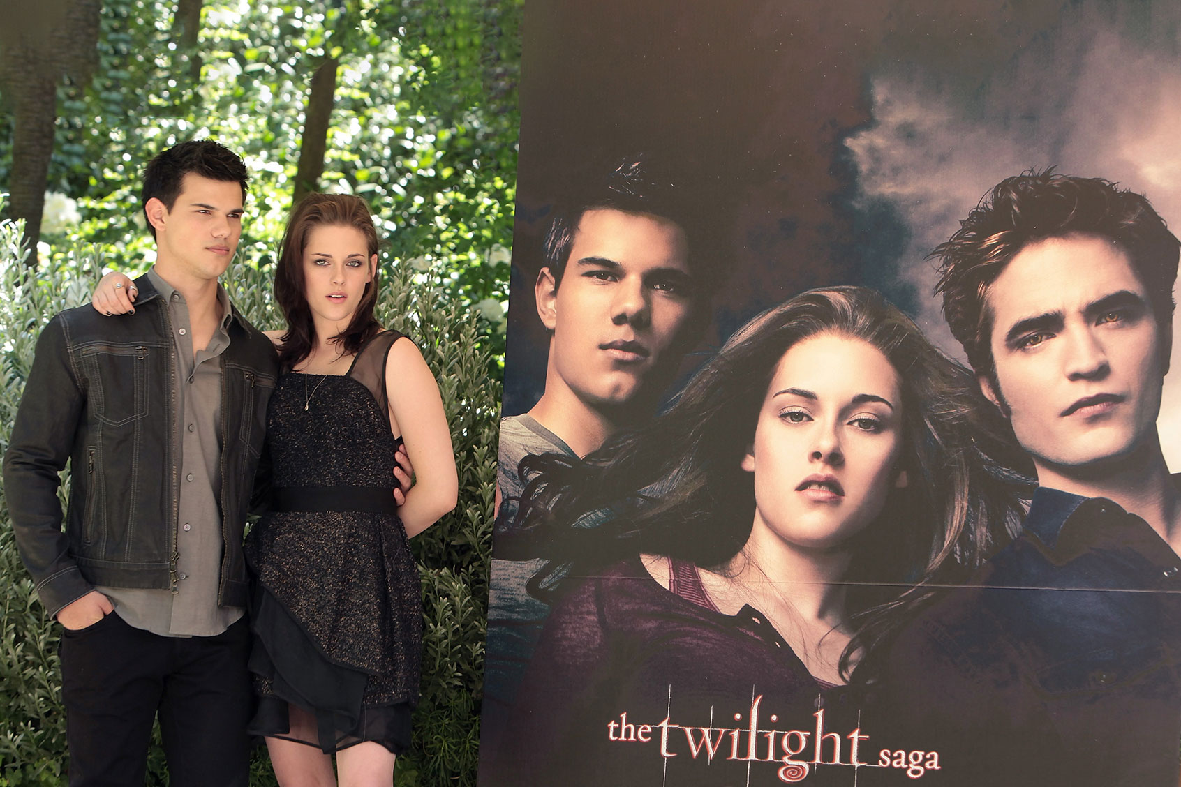 Taylor Lautner and Kristen Stewart attend 'The Twilight Saga: Eclipse' photocall at De Russie Jardin on June 17, 2010 in Rome, Italy. (Elisabetta A. Villa/WireImage/Getty Images)
