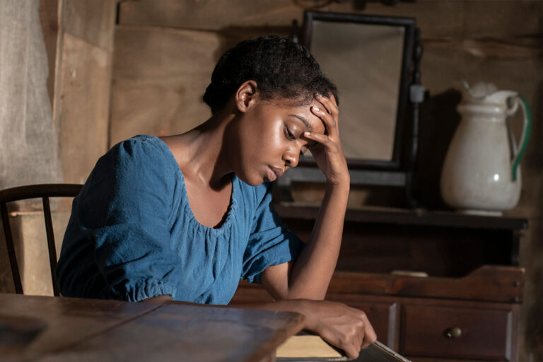 Mallori Johnson as Dana in "Kindred" (Tina Rowden/FX)