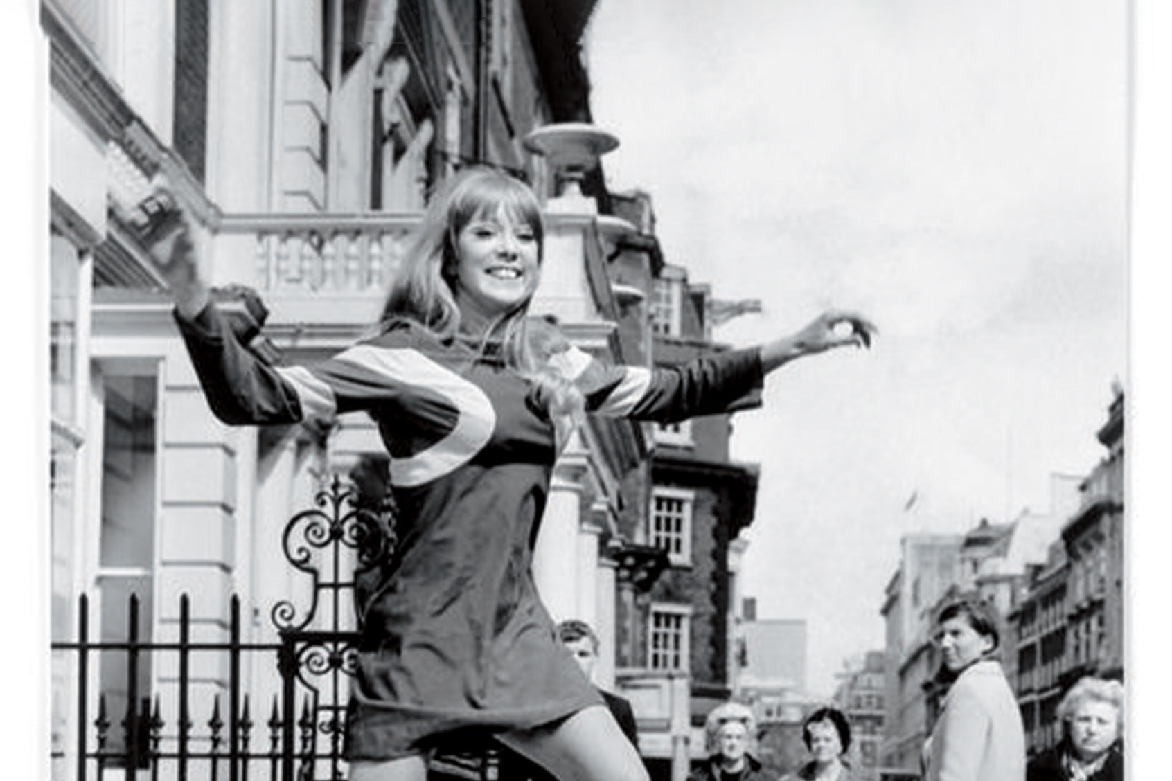 Pattie Boyd in Quorum mini dress (Courtesy of the Pattie Boyd Archive)