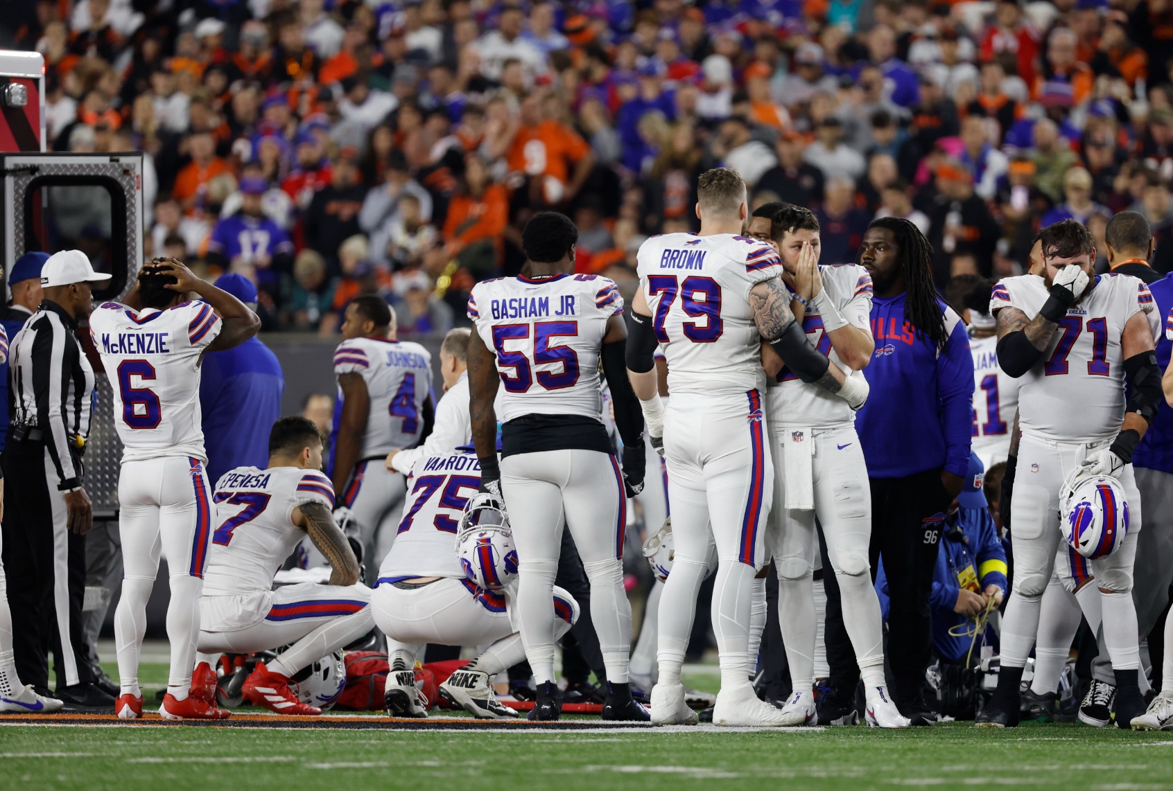 Buffalo Bills players react after teammate Damar Hamlin was injured against the Cincinnati Bengals during the first quarter at Paycor Stadium on January 02, 2023 in Cincinnati, Ohio. (Kirk Irwin/Getty Images)